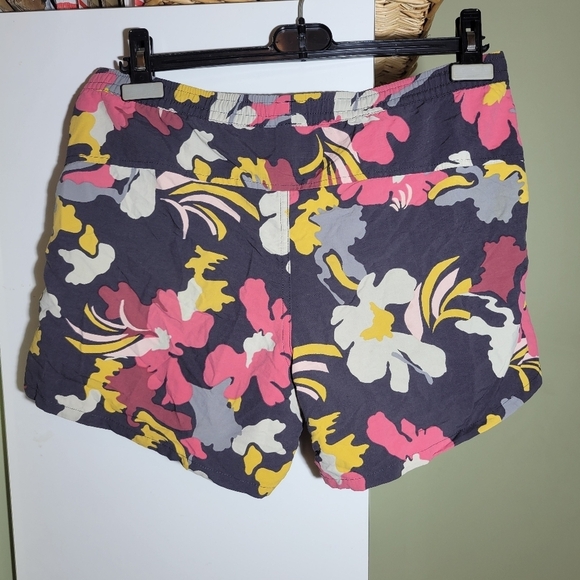 Patagonia floral swim bermuda outdoors hiking travel shorts drawstring small - Picture 5 of 8